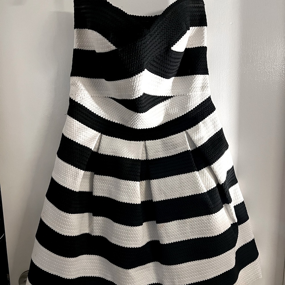 Black and white stripe, strapless, banded dress